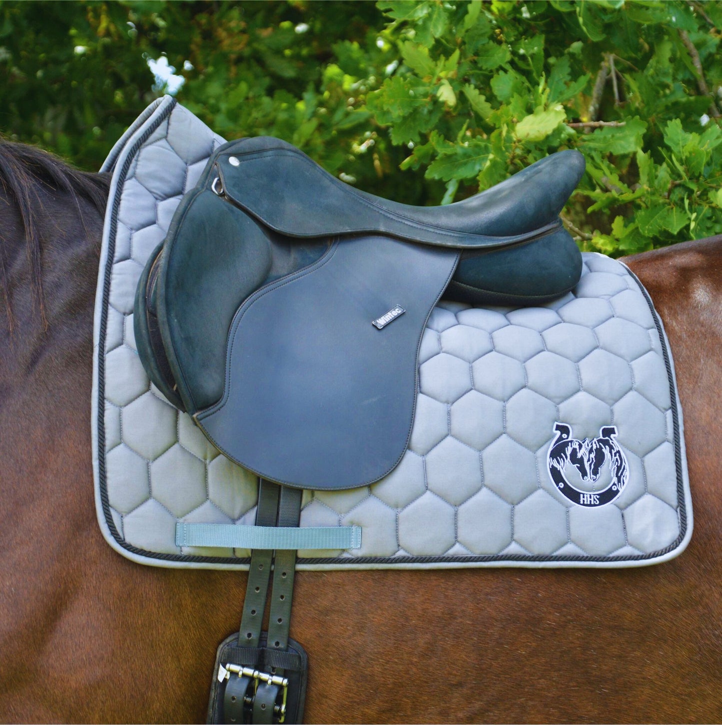 Hex Silver Saddle Pad